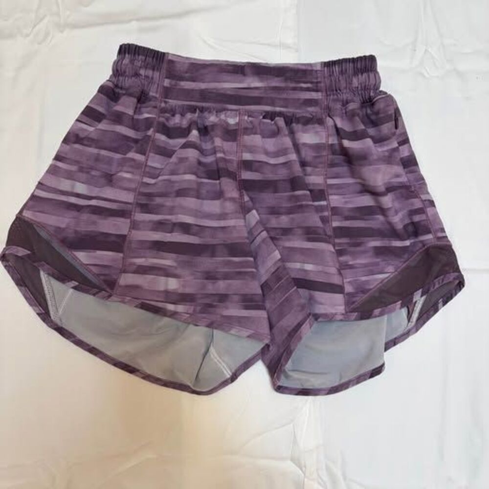 Size 4 Tall Lululemon Athletica Hotty Hot Shorts
